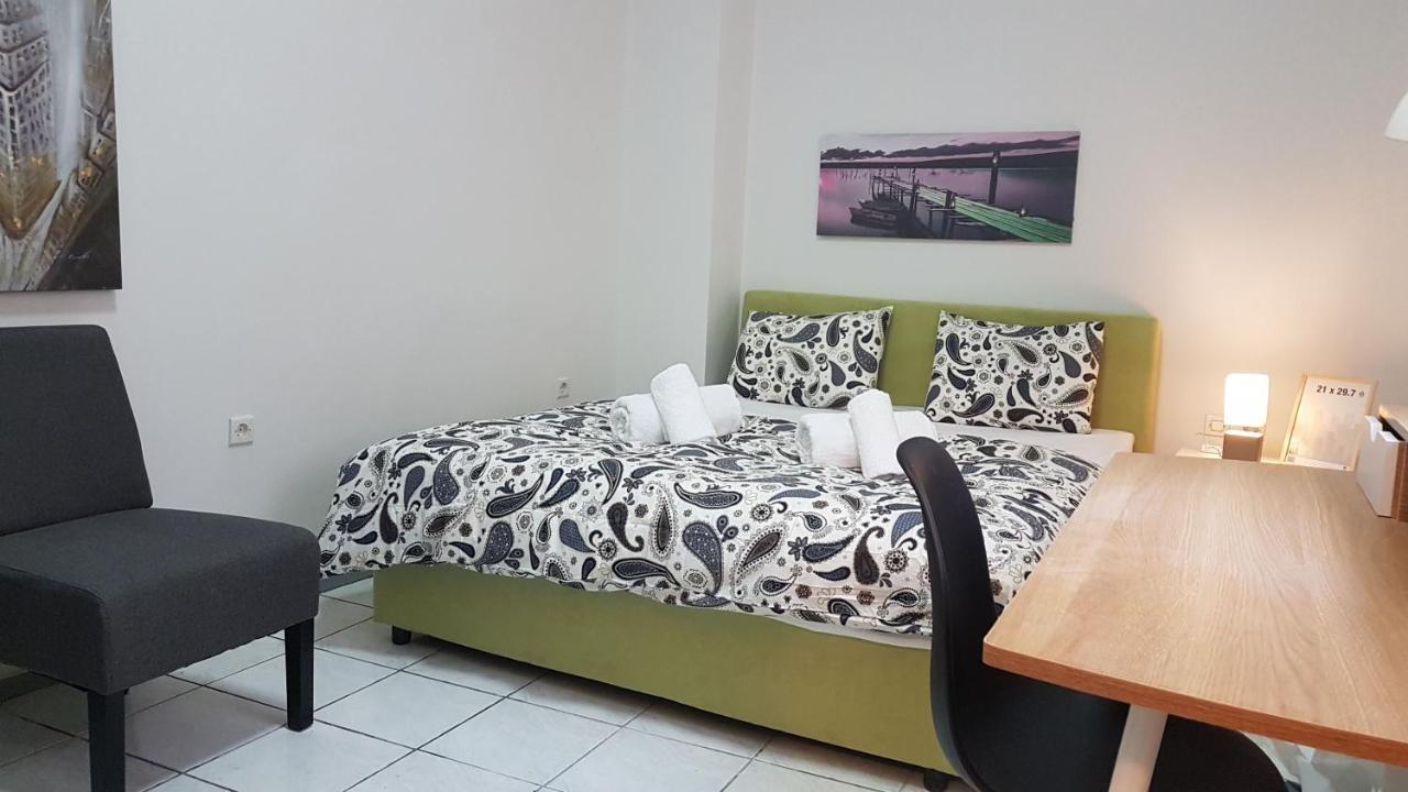 Palette Apartment Carmine - Athens Center, 6 Bd, 3 Bath エクステリア 写真