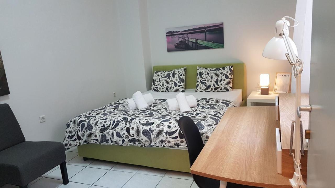 Palette Apartment Carmine - Athens Center, 6 Bd, 3 Bath エクステリア 写真